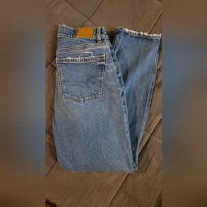 AMERICAN EAGLE SUPER HIGH RISE STRAIGHT | SIZE 0